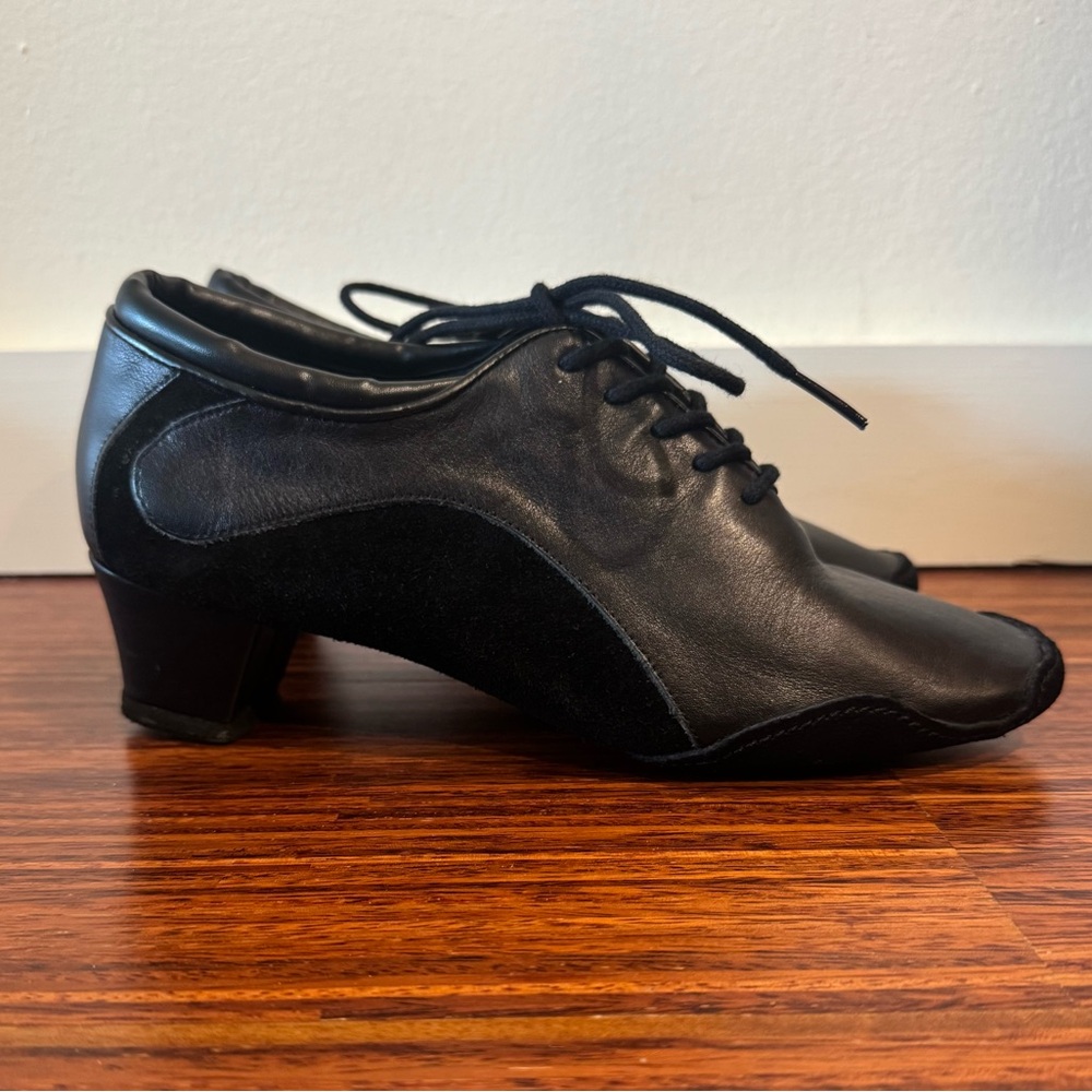 Very Fine Dancesport Sera703BBX black leather split-sole dance shoes 7.5 NWOT